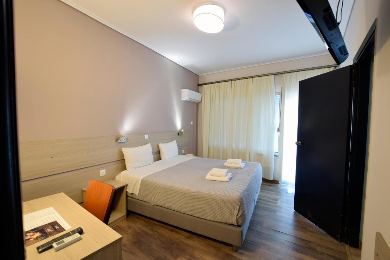John'S Hotel Chalkís المظهر الخارجي الصورة