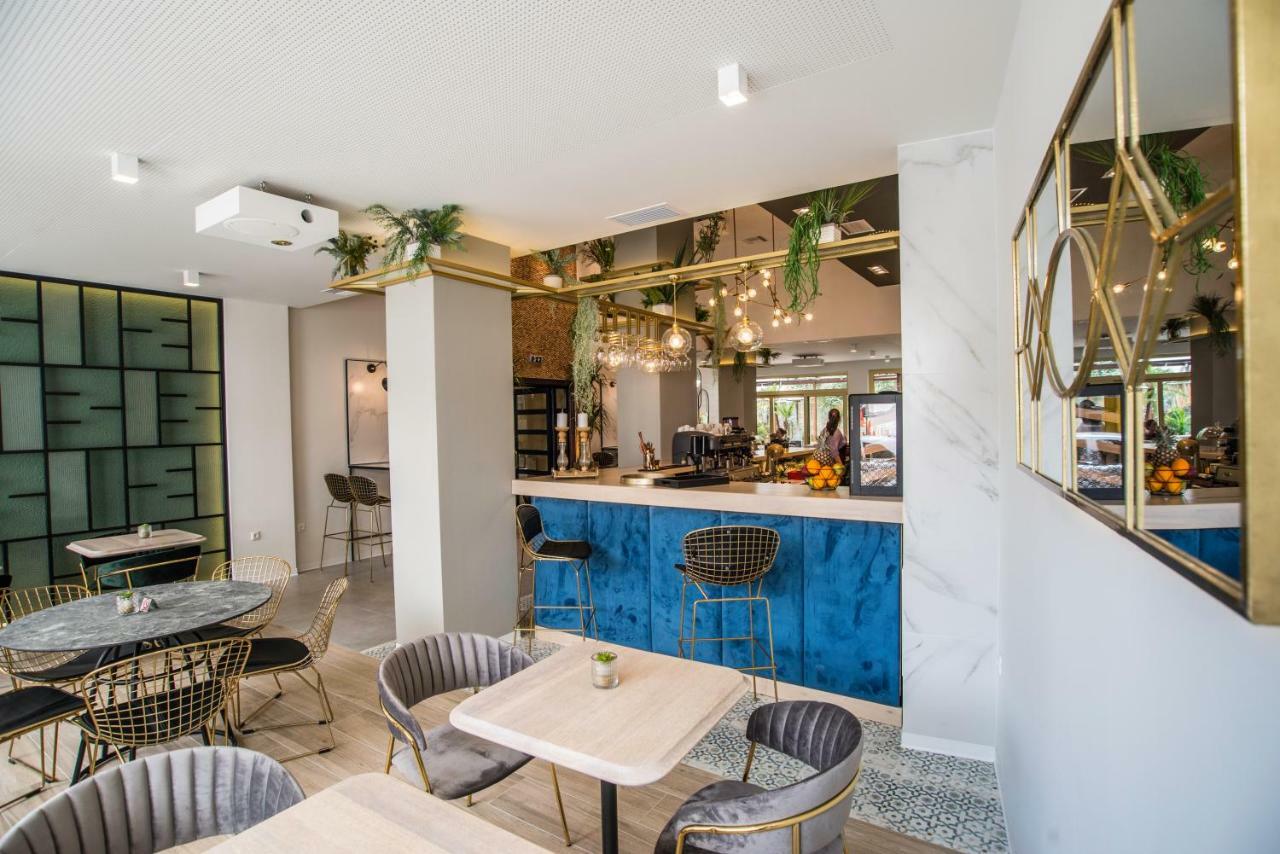 John'S Hotel Chalkís المظهر الخارجي الصورة